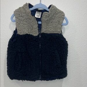 Cozy Kids Sherpa Vest - Navy and Gray